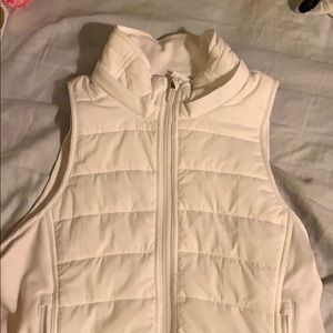 Lululemon puffer vest